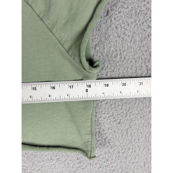 Gymshark Crop Top Women’s Medium Sage Custom Activewear Gym Yoga Running Dance - Picture 6 of 7